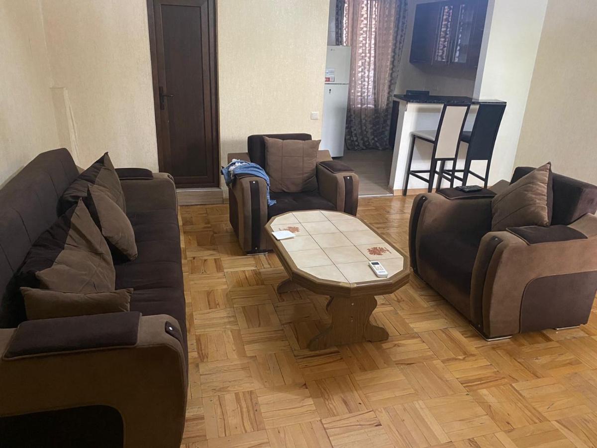 Kiev Hostel 第比利斯 外观 照片