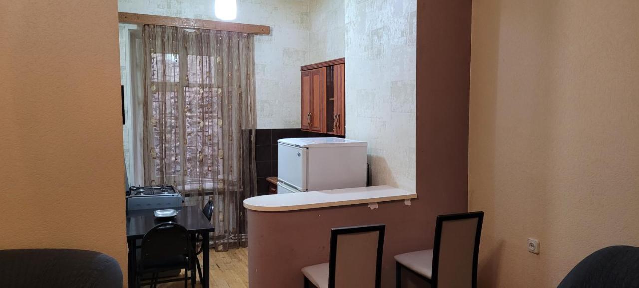 Kiev Hostel 第比利斯 外观 照片