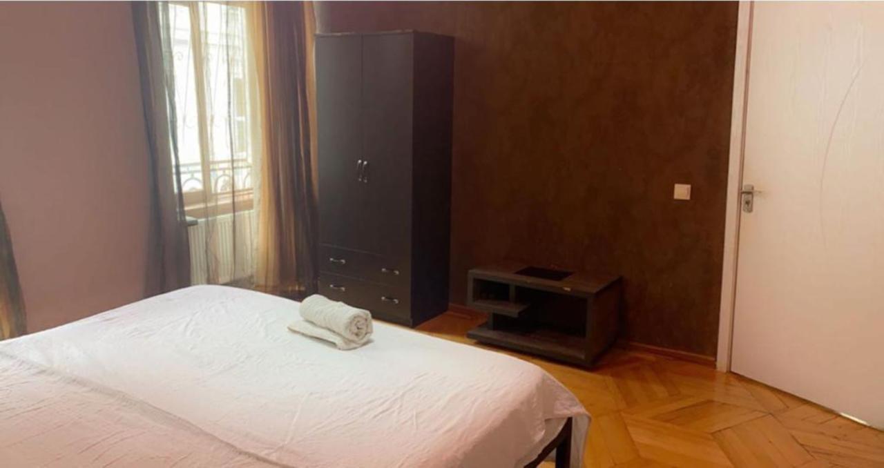 Kiev Hostel 第比利斯 外观 照片