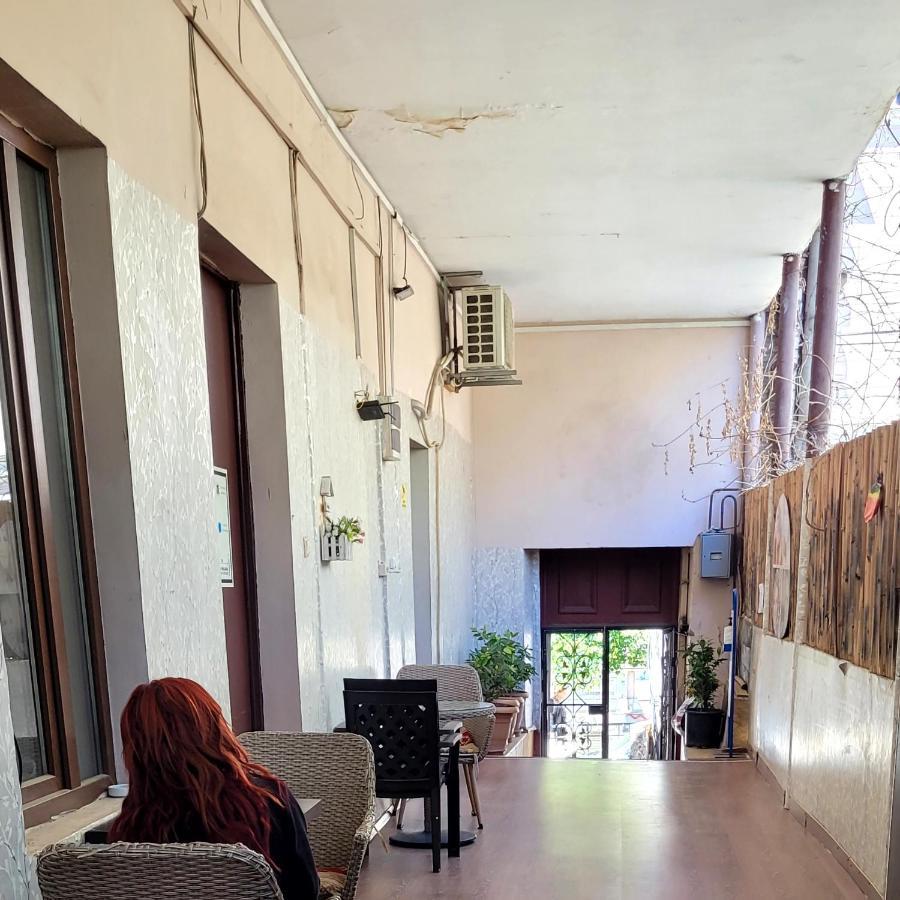 Kiev Hostel 第比利斯 外观 照片