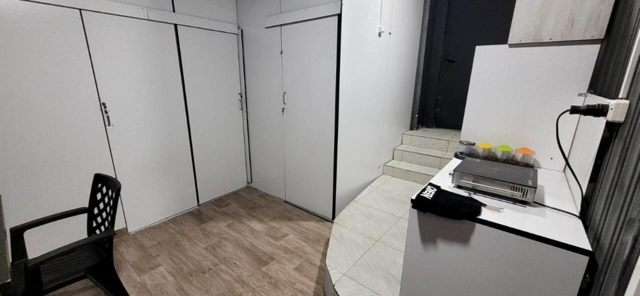 Kiev Hostel 第比利斯 外观 照片