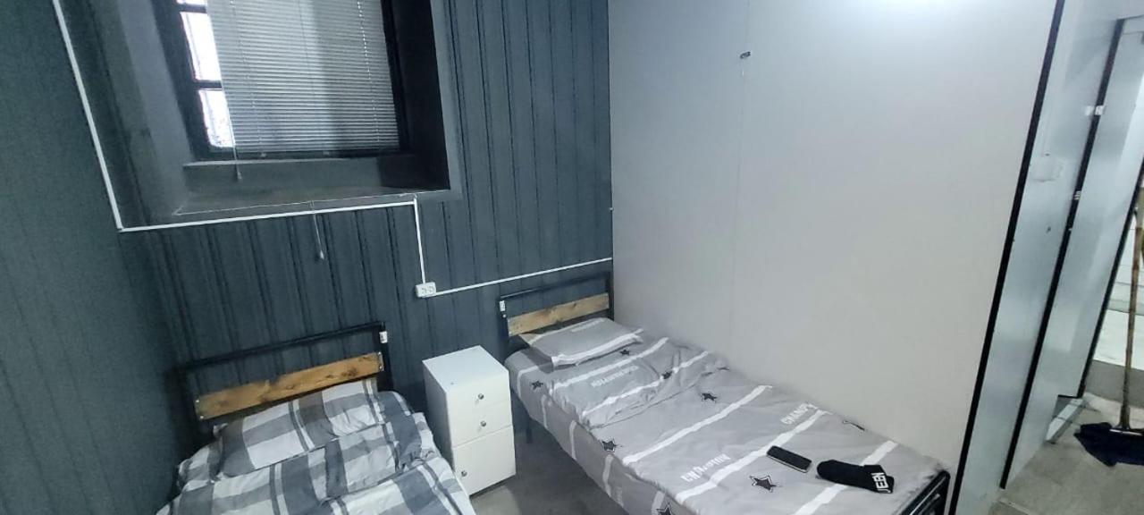 Kiev Hostel 第比利斯 外观 照片