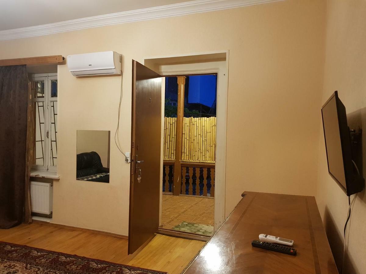 Kiev Hostel 第比利斯 外观 照片